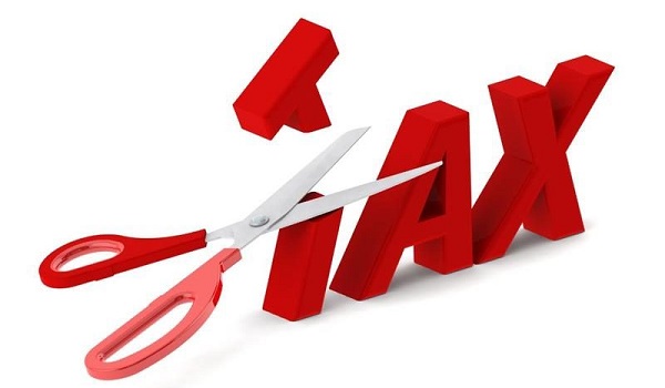 Chỉ tiêu C2 phản ánh các khoản thu nhập miễn thuế của doanh nghiệp.