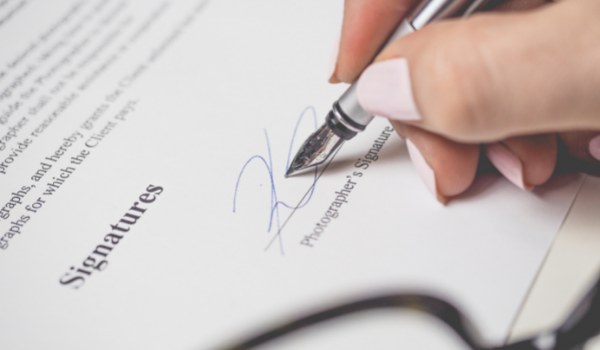 Chữ ký người mua và bán