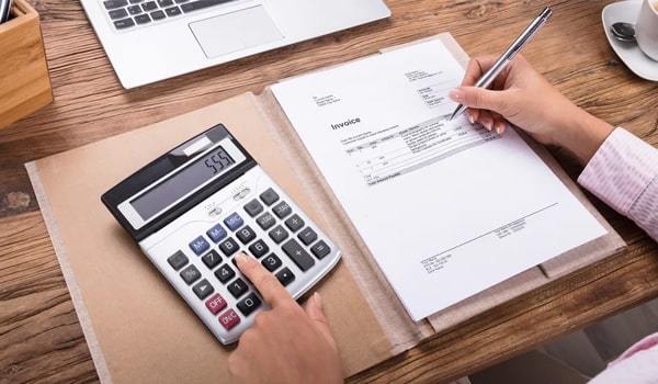 kê khai thuế hàng biếu tặng