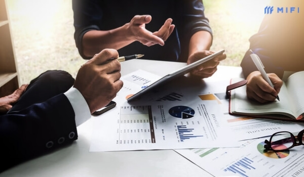 Thuê kế toán dịch vụ