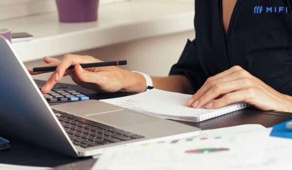 Thuê kế toán dịch vụ